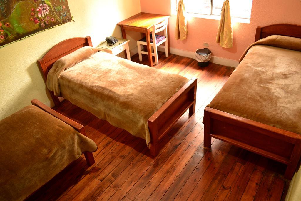 Hostal Loro Verde Кіто Екстер'єр фото
